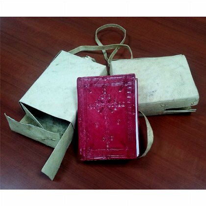 YeDawit Mezmur (Yenebiyat Tselotna Yesolomon Mehaley BeAmarigna) - Mereb.Shop - የዳዊት፡መዝሙር፡ የነቢያት ጸሎትና የሰሎሞን፡ምሐለይ፤የዘውትር ጸሎት፣ውዳሴ ማርያም፣አንቀጸ ብርሃንና፣ቅዳሴ ማርያም::የሦስቱ፡ክፍለ፡ጊዜያት፡የኪዳን፡ጸሎት፤የ፯ቱ፡ዕለታት ሊጦን (ምስጋና) የቀዳም ሥዑርና፡የሠርክ ሊጦን፡(ምስጋና) በአማርኛ